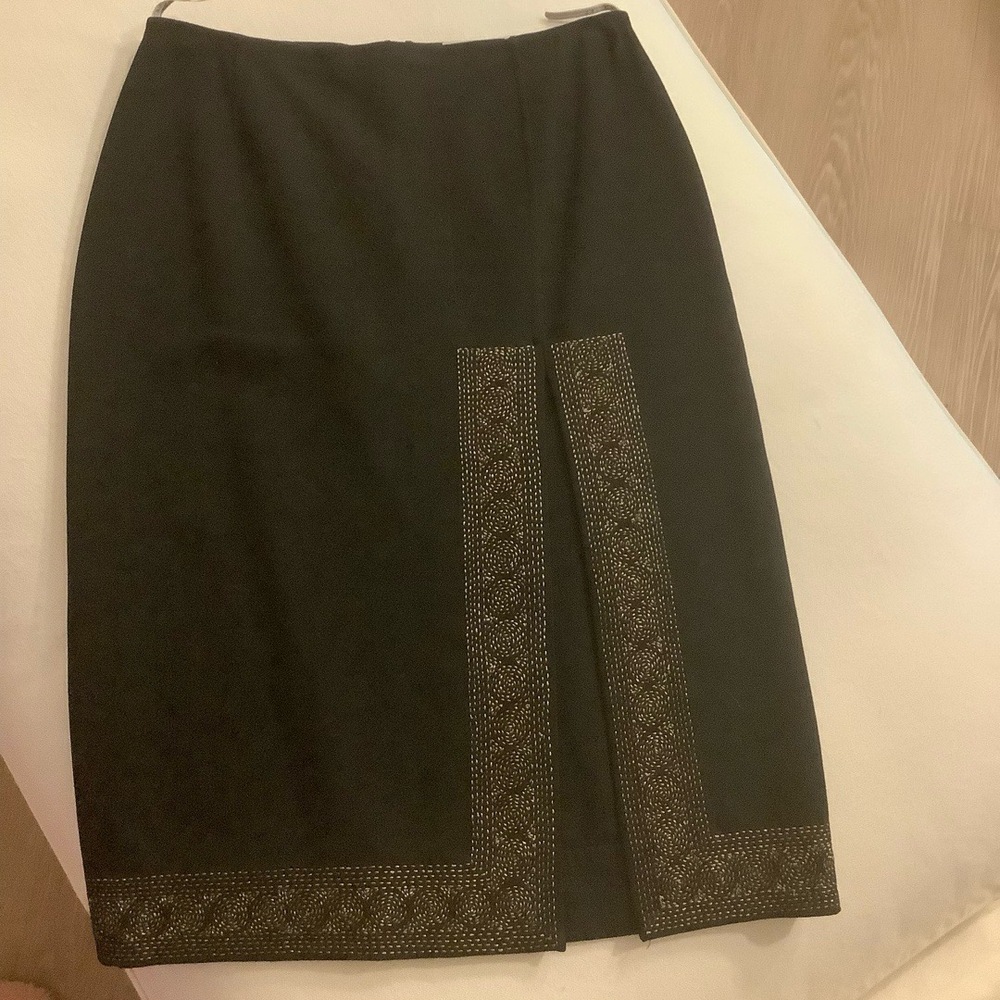 Celine Black Gold Embroidered Straight Pencil Skirt SZ 36  Luxury Refined Party
